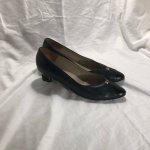 🇨🇦 Vintage leather heel